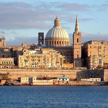 Marvellous Apartment With Valletta And Harbour Views Sliema Extérieur photo