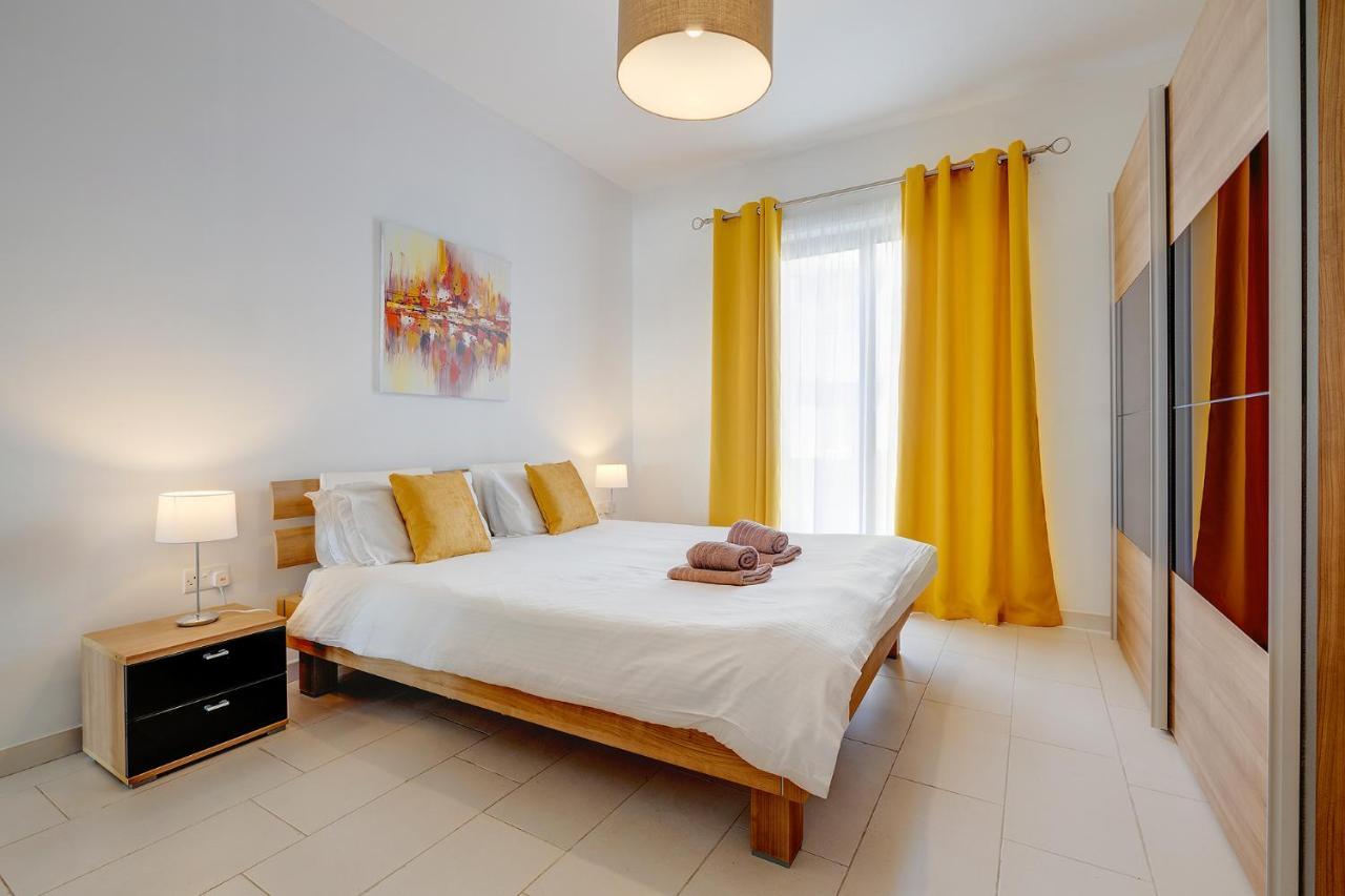 Marvellous Apartment With Valletta And Harbour Views Sliema Extérieur photo