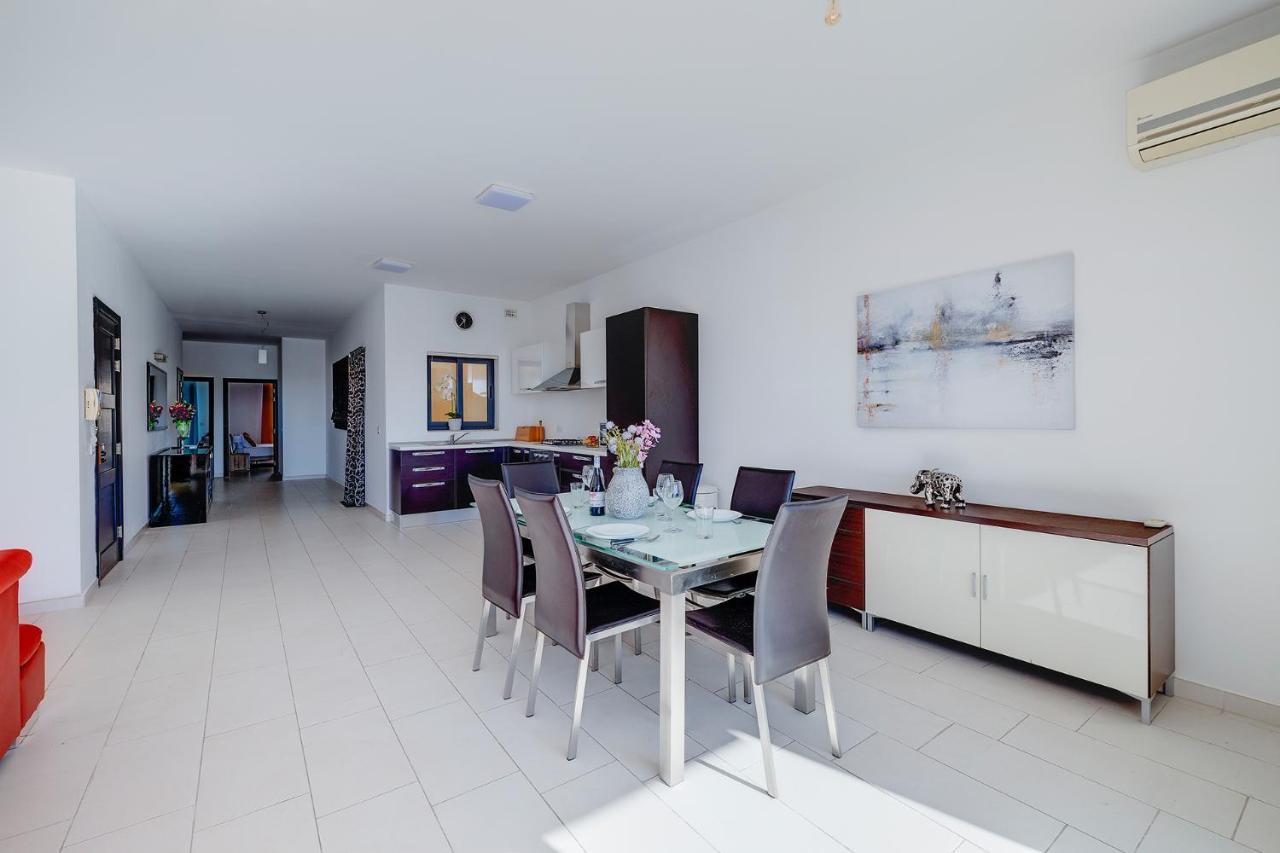Marvellous Apartment With Valletta And Harbour Views Sliema Extérieur photo