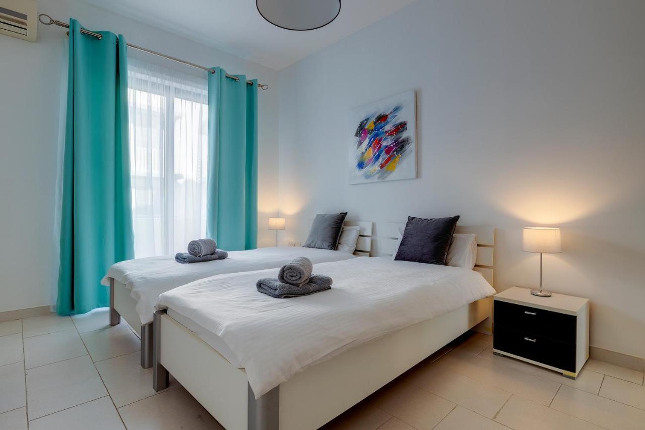 Marvellous Apartment With Valletta And Harbour Views Sliema Extérieur photo