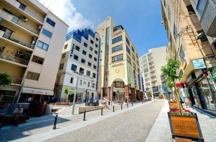 Marvellous Apartment With Valletta And Harbour Views Sliema Extérieur photo