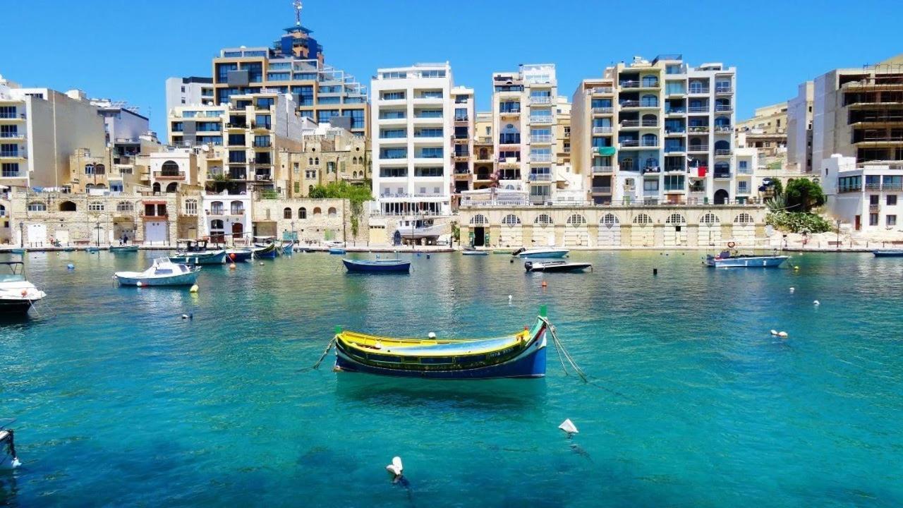 Marvellous Apartment With Valletta And Harbour Views Sliema Extérieur photo